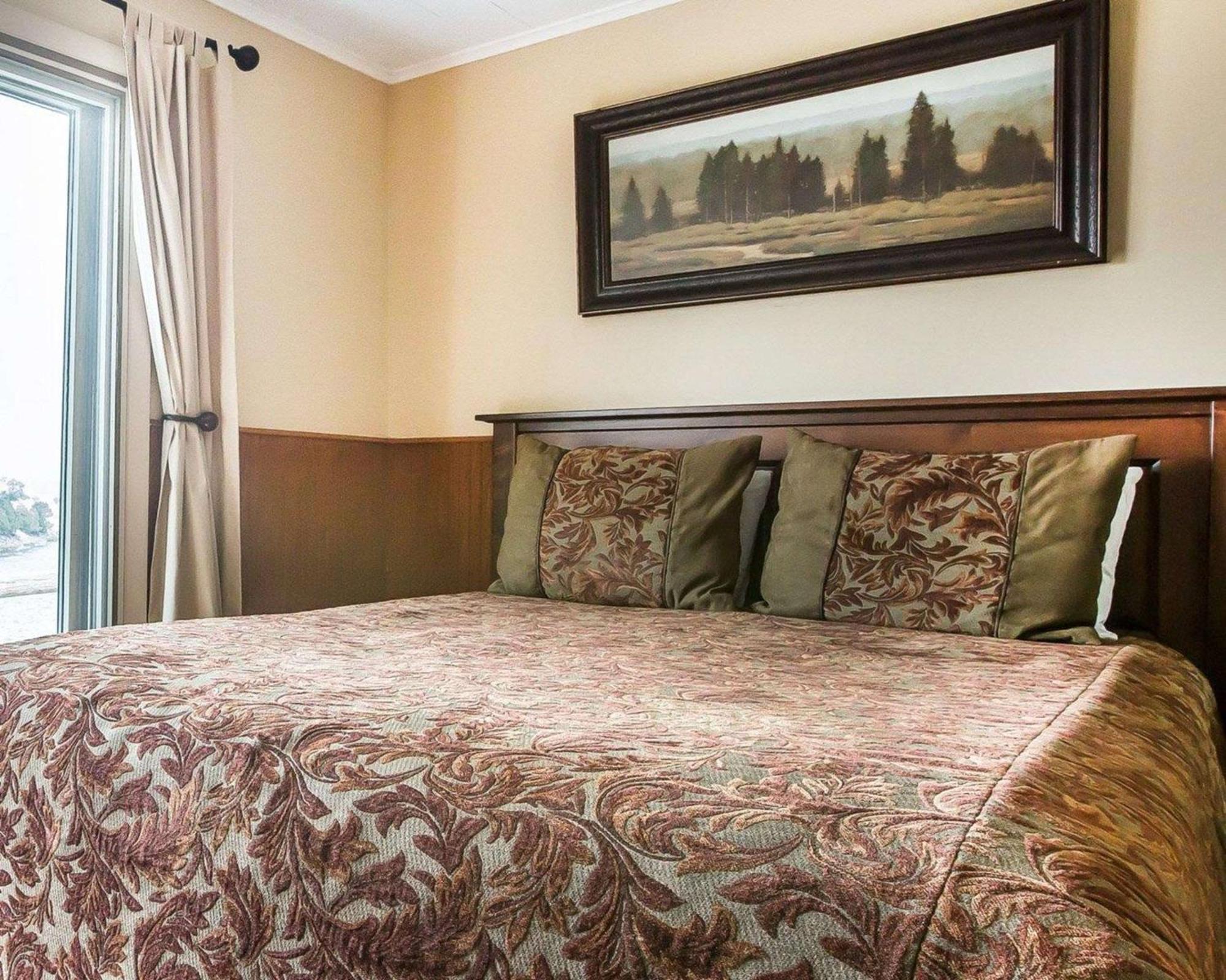 Yellowstone Valley Lodge, Ascend Hotel Collection Pray Exterior foto