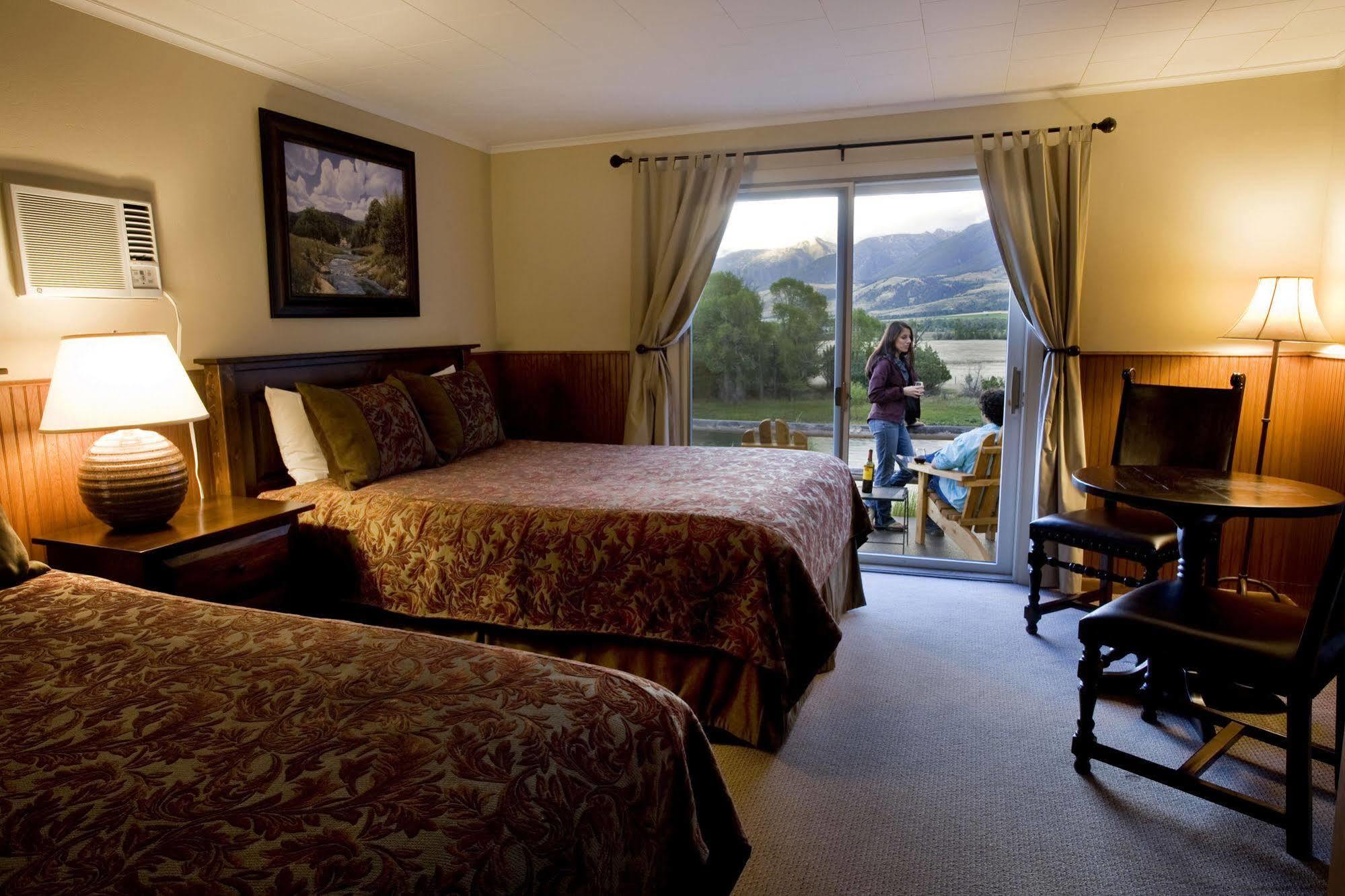 Yellowstone Valley Lodge, Ascend Hotel Collection Pray Exterior foto